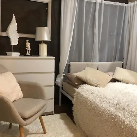 Apartment Happy House C